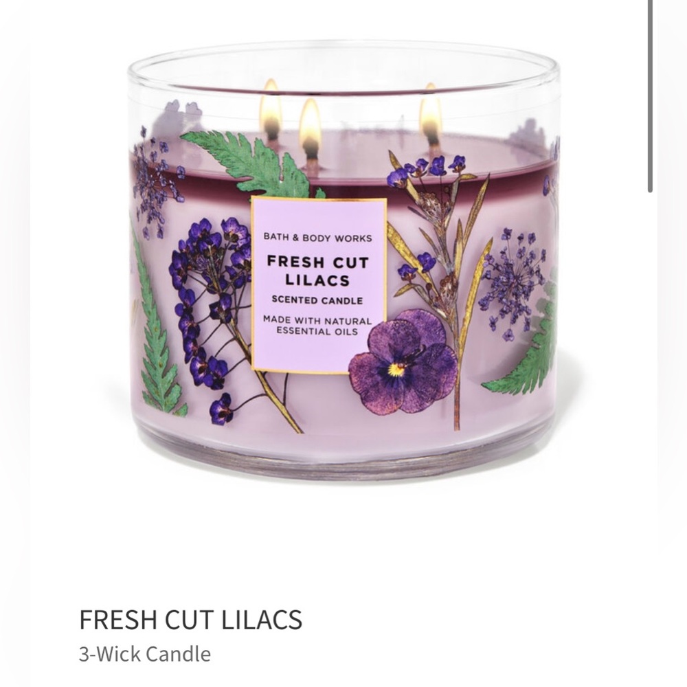 NWT! Bath & Body Works Fresh Cut Lilacs Candle